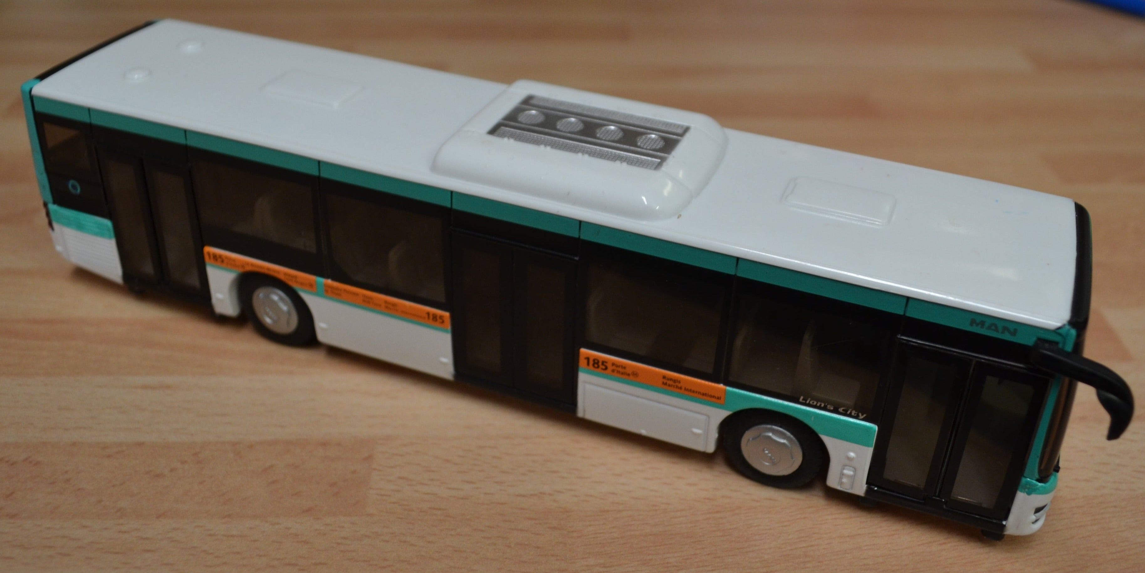 SIKU 3734 MAN Lion’s City Linienbus – Stadtbus im Maßstab 1:50 Second Hand