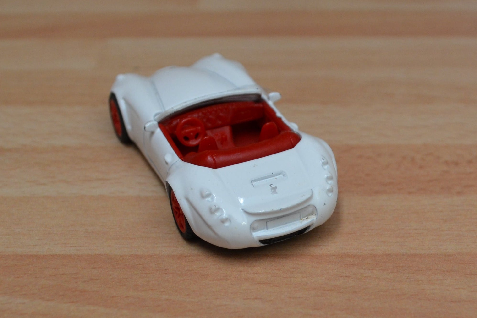 SIKU Wiesmann Roadster MF5 in Weiß – Sportwagen Modellauto Second Hand