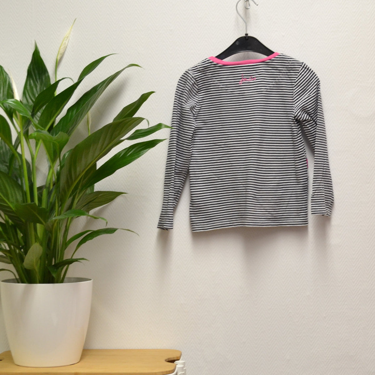Joules Langarmshirt Gr. 110 – Gestreift mit Pferden | Secondhand