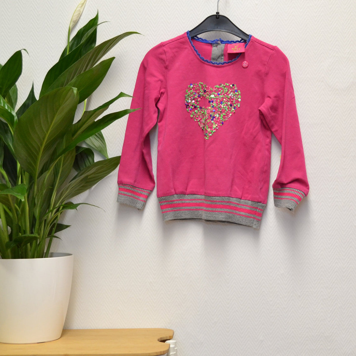 Mim-Pi Langarmshirt mit Paillettenherz – Pink – Gr. 122