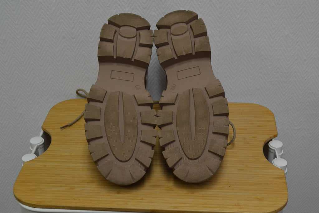 Cox Schnürboots Beige – Gr. 40 | Wie neu