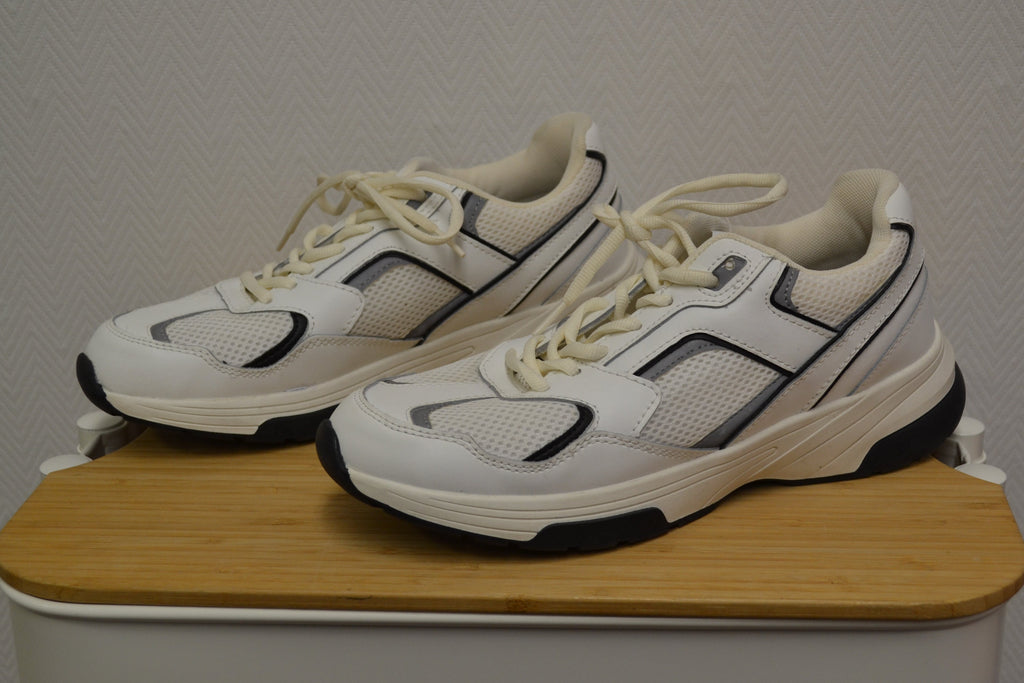 Pull&Bear Damen Chunky Sneaker Weiß Schwarz – Größe 41 – nur 1x getragen